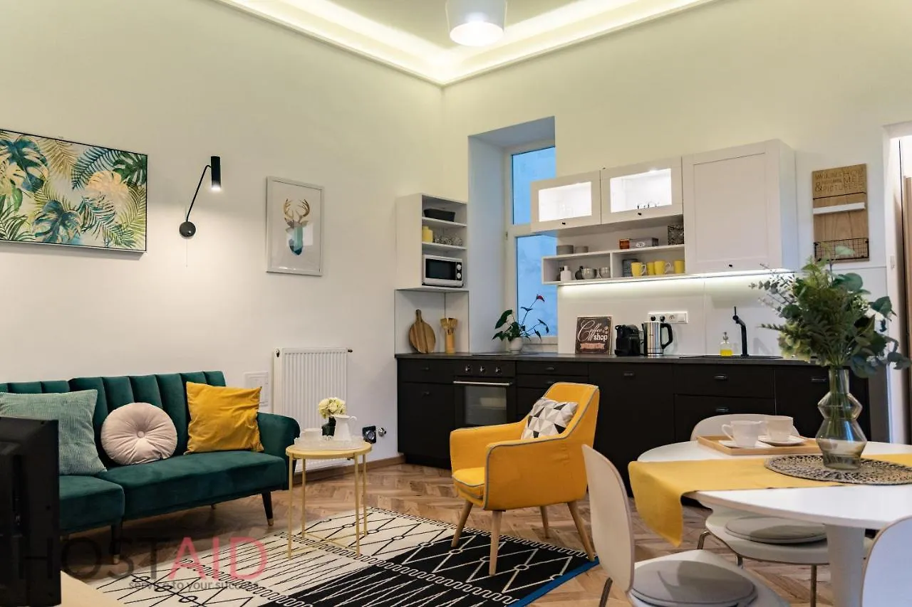 M10 Apartment - Hostaid 布达佩斯