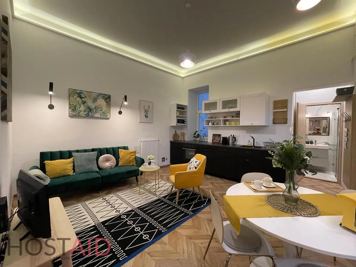 M10 Apartment - Hostaid 布达佩斯